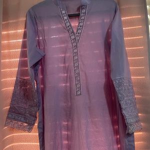 Pakistani outfit